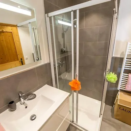 Grand Paradis B01 - Modern With Great Location Apartment