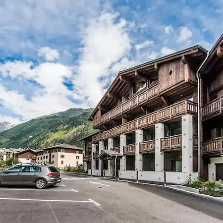 Grand Paradis B01 - Modern With Great Location Apartment *