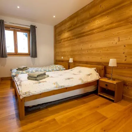 Grand Paradis B01 - Modern With Great Location Apartment