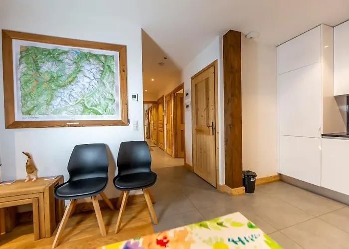 アパート Grand Paradis B01 - Modern With Great Location